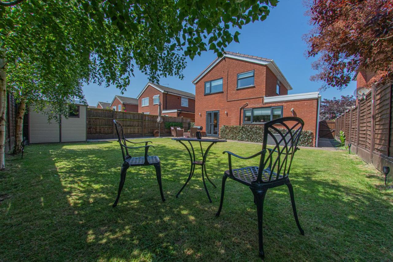 Styche View, Beautiful 4 Bedroom Home Available Market Drayton Dış mekan fotoğraf